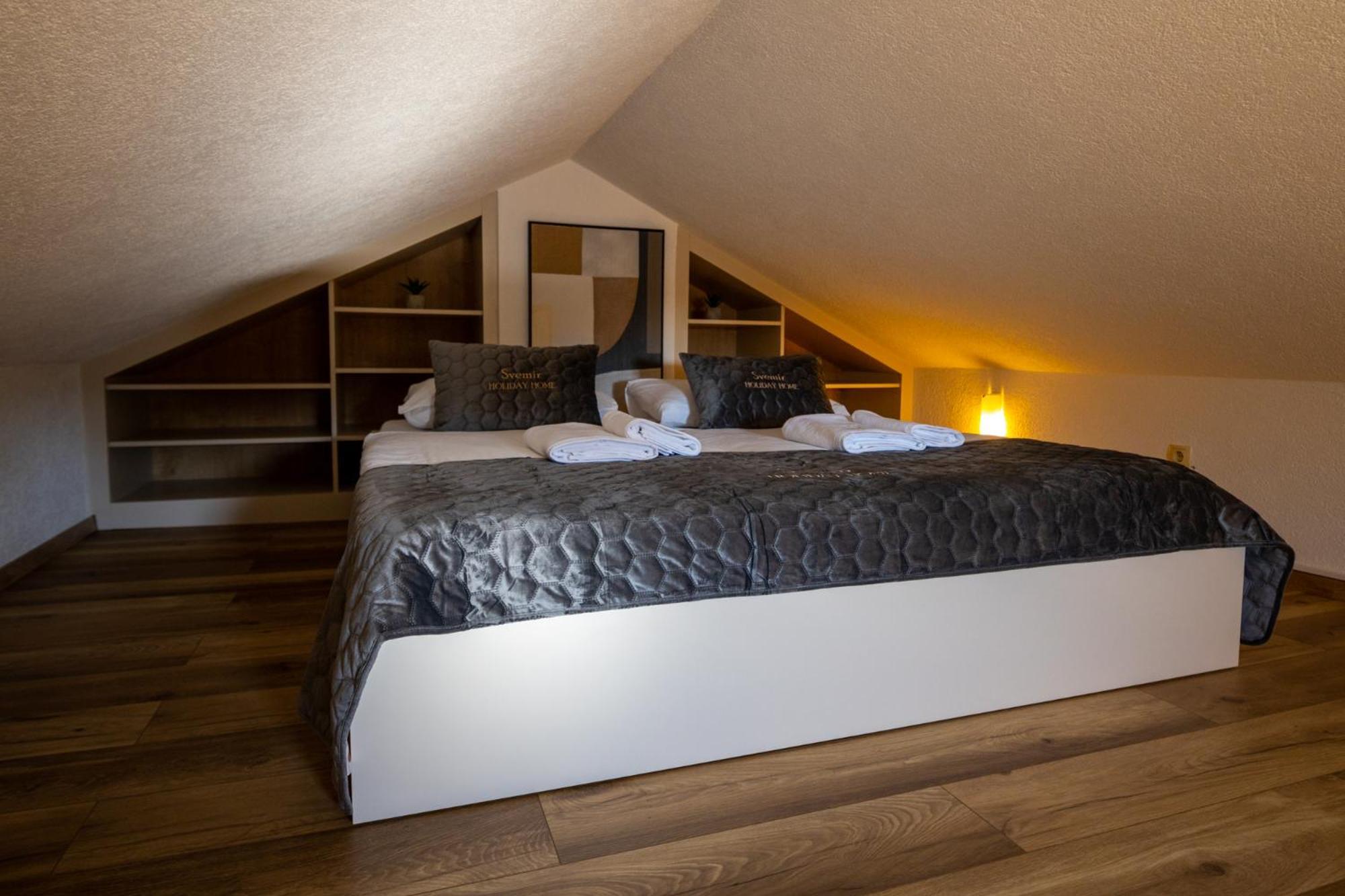 Holiday Home Svemir Drage Exterior foto